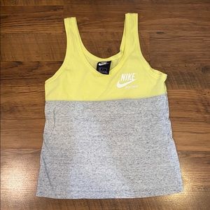 nike tank top